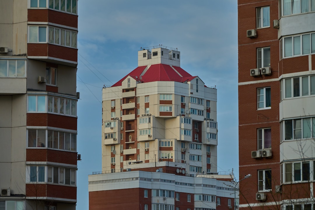 Photo apartament vs casă