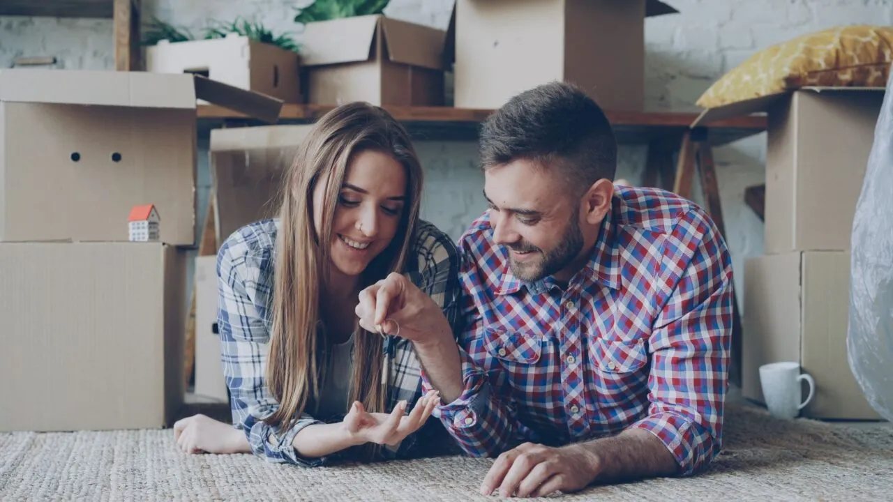 Primul apartament: pașii esențiali de la vizionare la semnarea actelor — REAL ESTATE PROPERTY NEWS